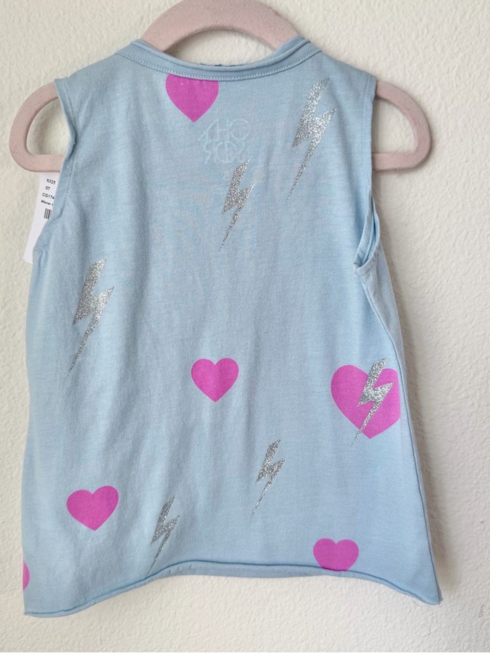 Chaser Kids 4T Tank Hearts & Lightning Bolts - Picture 3 of 7